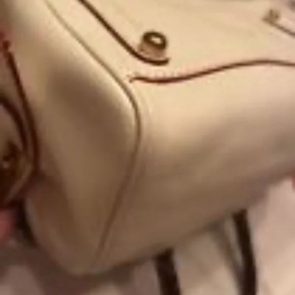 EUC Coach 1941 Rogue Satchel Pebble Leather Chalk/Brass - Picture 13 of 16